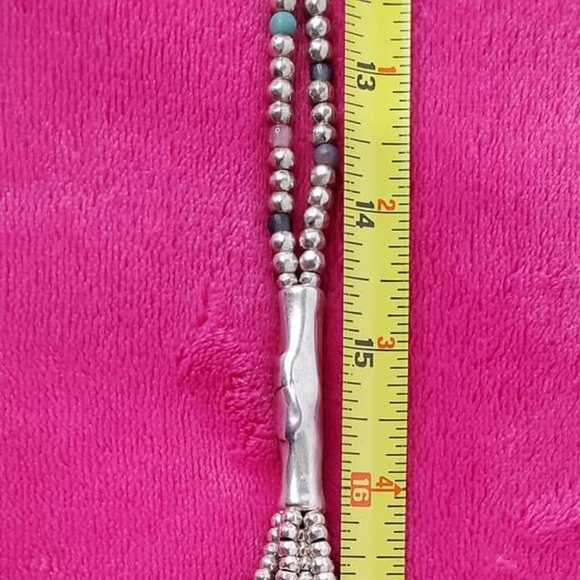 Uno De 50 Jellyfish Style Firefly Necklace With Color & Silver - Picture 7 of 9